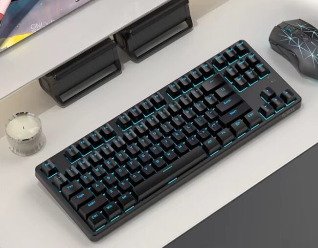 ⁦K80 Tri-Mode BT / Wireless / Wired  Mechanical Gaming Keyboard    Blue Switches   Blue Backlight  Black⁩ - الصورة ⁦9⁩