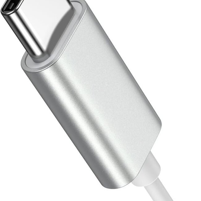 Joyroom JR-EC06 Type-C Wired Earphones – Hi-Fi Sound, Built-in Microphone, In-Line Control, Noise-Isolating Design