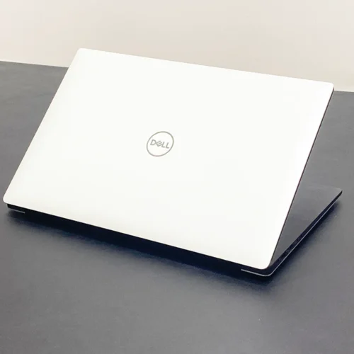 Dell Precision 5530 Core i7-8850H /Ram 16G /SSD 512 /Nvidia Quadro P1000 4G /15.6inch 4K Touchscreen