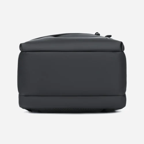 اشترِ شنطة لابتوب RAHALA RAL-816 بمصر. شنطة ظهر فاخرة تتسع للابتوب 15.6 بوصة ومزودة بمنفذ USB وخامة مقاومة للماء بأفضل سعر من KCS Store.