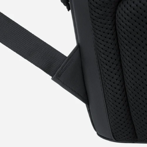 اشترِ شنطة لابتوب RAHALA RAL-816 بمصر. شنطة ظهر فاخرة تتسع للابتوب 15.6 بوصة ومزودة بمنفذ USB وخامة مقاومة للماء بأفضل سعر من KCS Store.