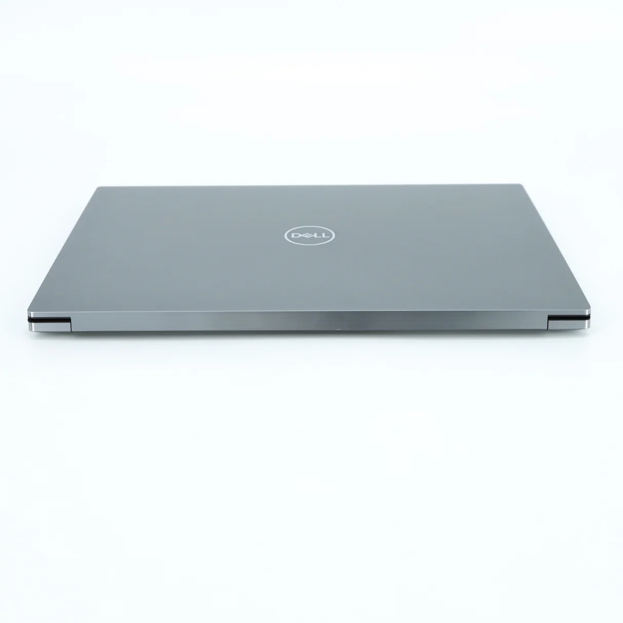 Dell Precision 5560 Core i7-11850H /Ram 16G /SSD 512 /Nvidia T1200 4G /15.6 FHD+ لابتوب ديل الجيل الحادي عشر استيراد 12 اشترِ لابتوب Dell Precision 5560 استيراد بحالة ممتازة بمصر. معالج i7 جيل 11، رام 16G، هارد 512G SSD، وكارت Nvidia T1200 4G بأفضل سعر من KCS Store.