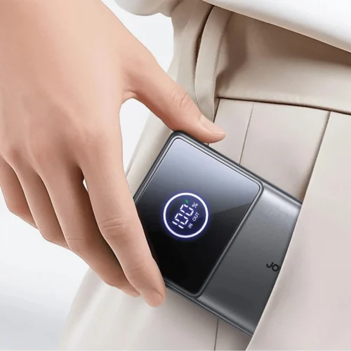 اشترِ باور بنك Joyroom JR-PR1 الأصلي 10000mAh بقدرة 22.5W بمصر. مزود بكابل Type-C قابل للسحب وشاشة ديجيتال وشحن سريع بأفضل سعر من KCS Store.