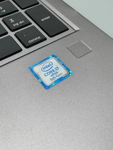 HP Zbook 15 G5 Core i7-8850H /Ram 16G /SSD 512 /Nvidia 4G لابتوب اتش بي إستيراد الجيل الثامن بكارت شاشة ٤ جيجا 8 اشتري HP ZBook 15 G5 استيراد بحالة الزيرو معالج i7-8850H وكارت Nvidia Quadro 4GB. أفضل سعر محطة عمل في مصر مع توصيل سريع للباب.