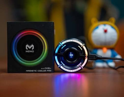 MEMO CX15 Digital Display Mobile Cooling Fan RGB Magnetic Phone Cooler مبرد موبايل بشاشة عرض درجة الحرارة لتحسين اداء الموبايل 3 اشتري مبرد هواتف MEMO CX15 بشاشة عرض الحرارة وتبريد TEC أشباه الموصلات قدرة 10W. أفضل مبرد للجيمينج ضد الحرارة وسقوط الفريمات بسعر مميز وتوصيل سريع في مصر.