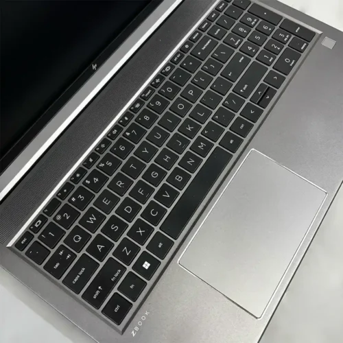 اشترِ HP ZBook Power 15 G9 بمصر. ورشة عمل بـ Core i7-12800H، رام 16GB، هارد 512GB SSD، وكارت Nvidia RTX A1000 4GB بأفضل سعر من KCS Store.