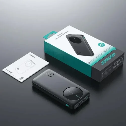 اشتري باور بنك Joyroom JR-PBF12 سعة 10000mAh بقدرة 22.5W وشحن سريع لـ 3 أجهزة معاً. خامات مقاومة للحرارة وأمان كامل بأفضل سعر في مصر.