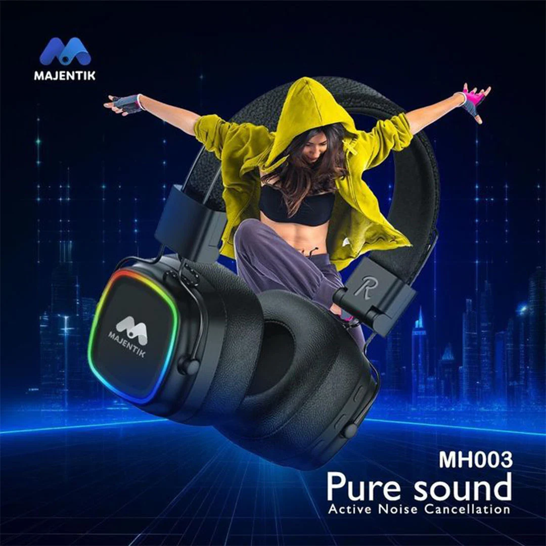 Majentik mh003 RGB Bluetooth Light Weight High Quality Integrated Mic Headphone هيدفون جيمينج خفيف الوزن مضيى بمايك مدمج 3 اشتري سماعة الجيمنج والوايرلس Majentik MH003 في مصر. إضاءة RGB جذابة، وزن خفيف، صوت HD Bass قوي بمشغلات 40 Large Speakers، بطارية تدوم حتى 18 ساعة، ومايك مدمج للمكالمات والألعاب!