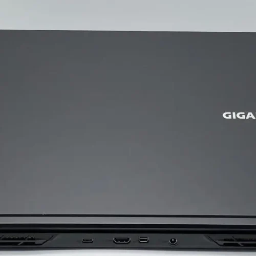 اشتري لابتوب الألعاب القوي GIGABYTE G6 KF بحالة الـ Open Box في مصر. معالج i7 الجيل 13، كارت RTX 4050، شاشة 165Hz، ورام DDR5. أداء جبار وسعر اقتصادي!